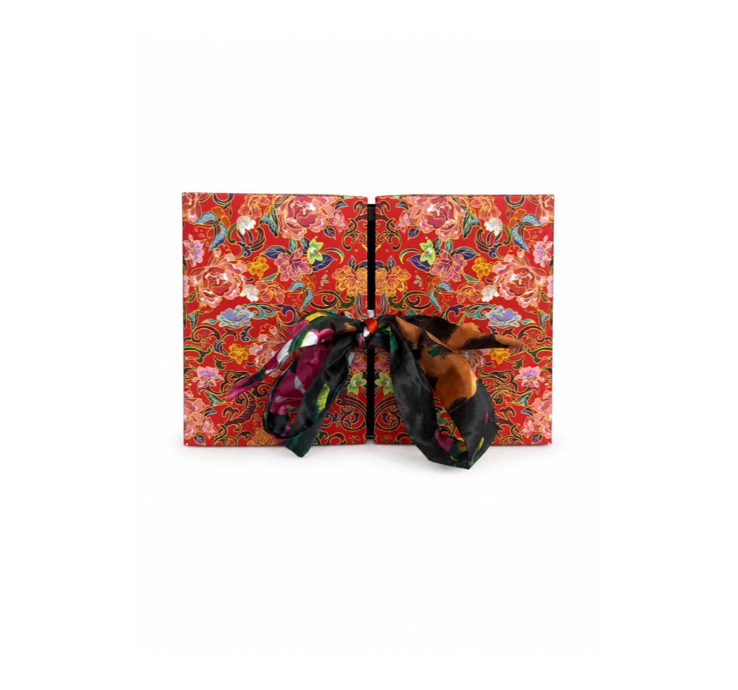 Ribbon Double-Door Folding Gift Box